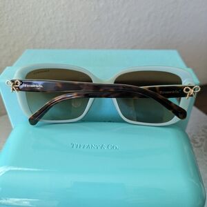 Tiffany & Co. Tortoise and White Sunglasses - Hard-shell, Cloth & Purse Case